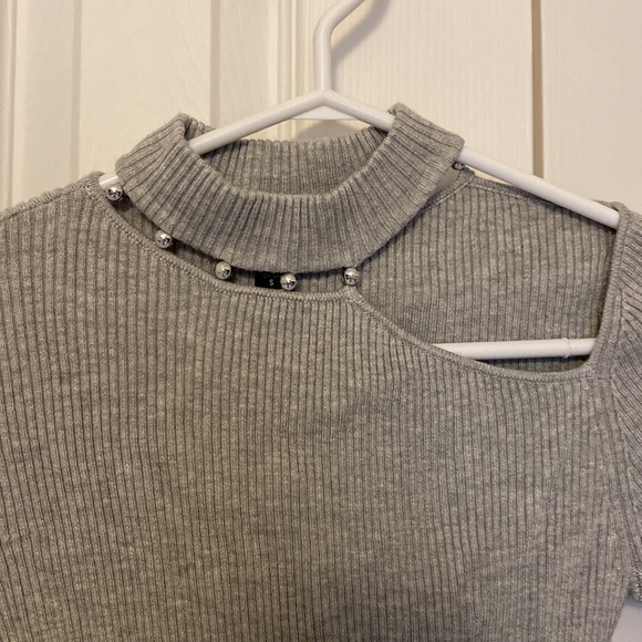 Guess fitted cropped sweater - Picture 2 of 5